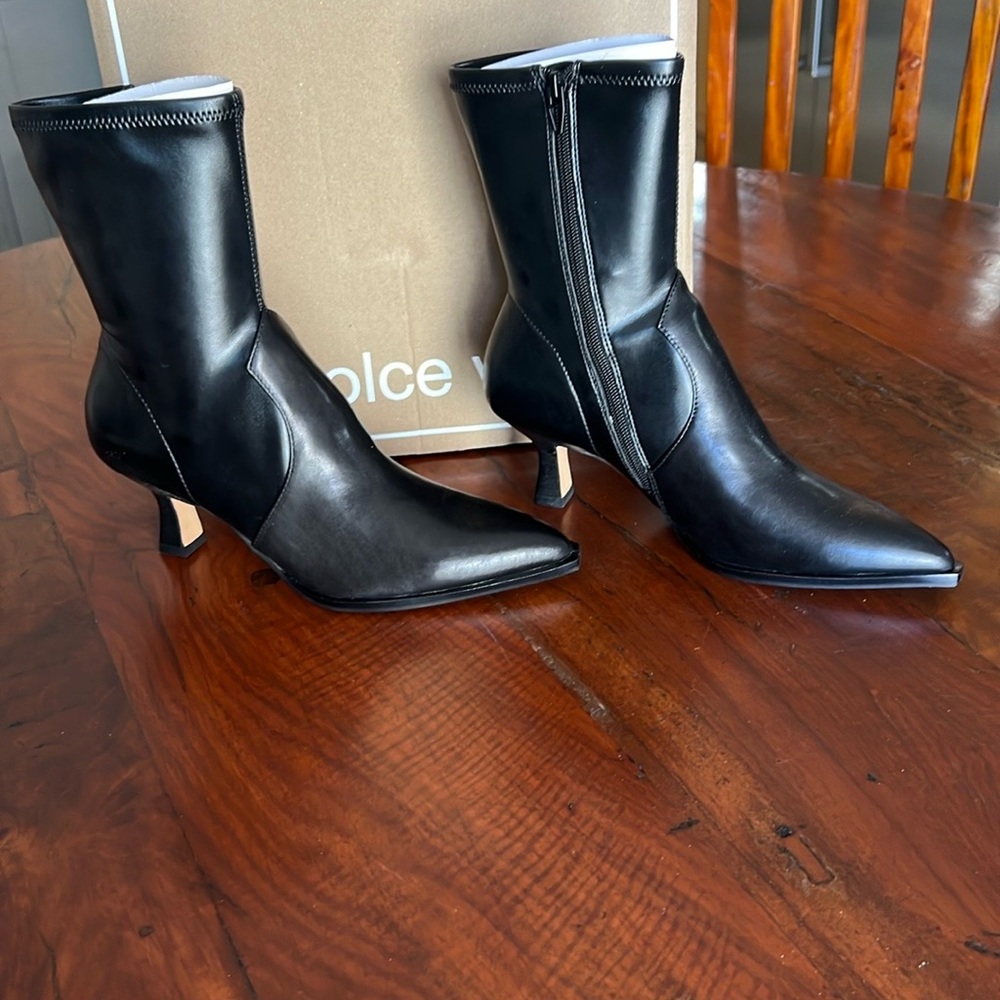 Dolce Vita Black ankle boots
